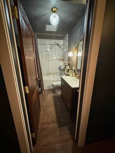 Finish carpentry and interior woodwork