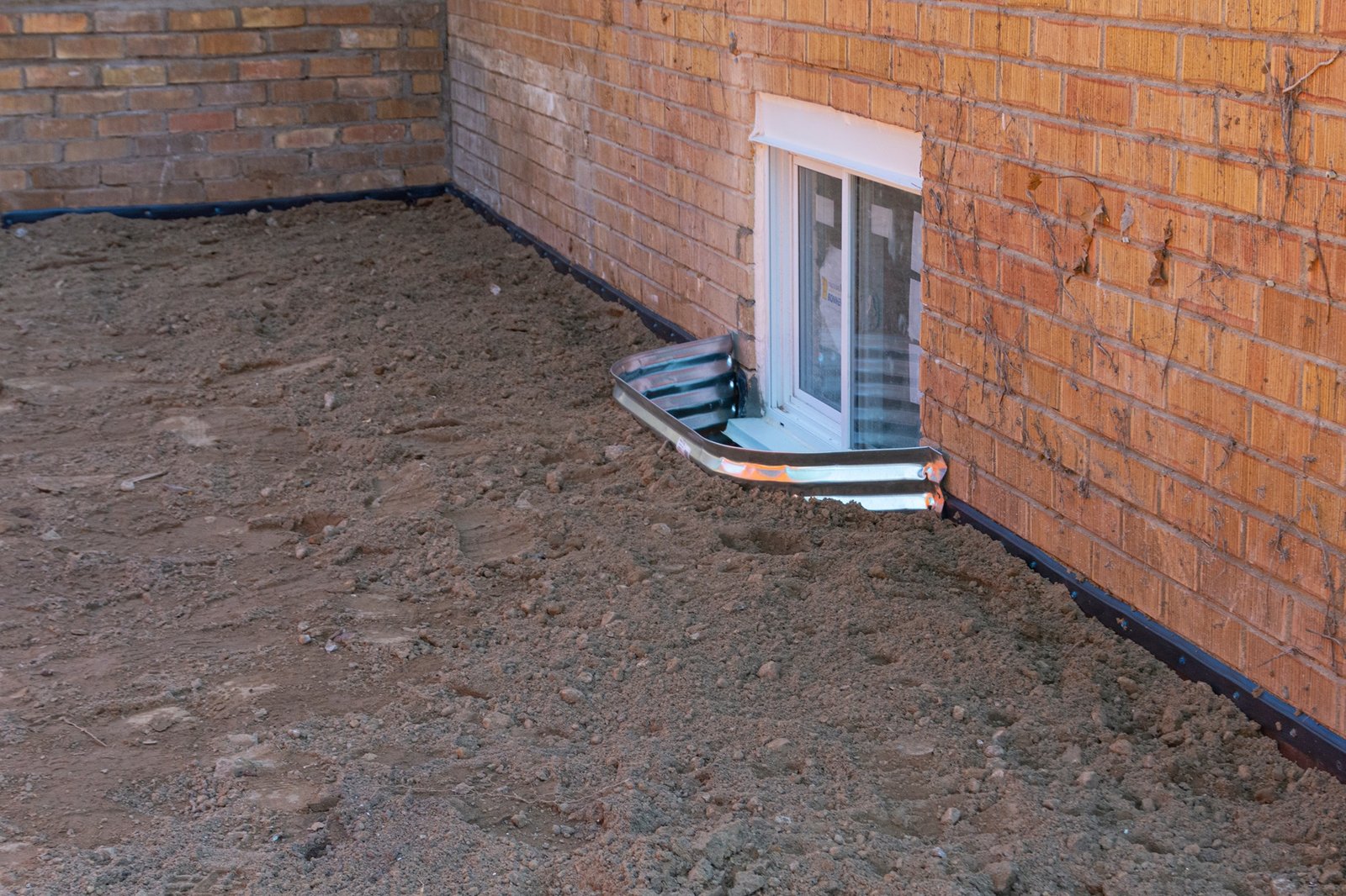 Underpinning<
