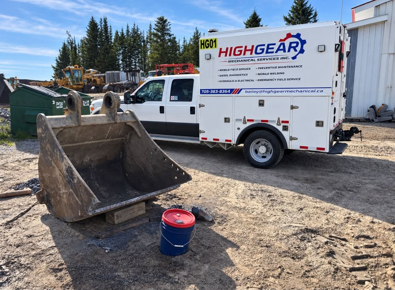 Mobile heavy equipment repair service