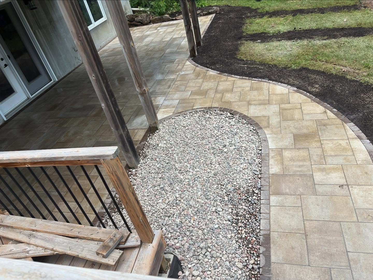 interlocking pavers<